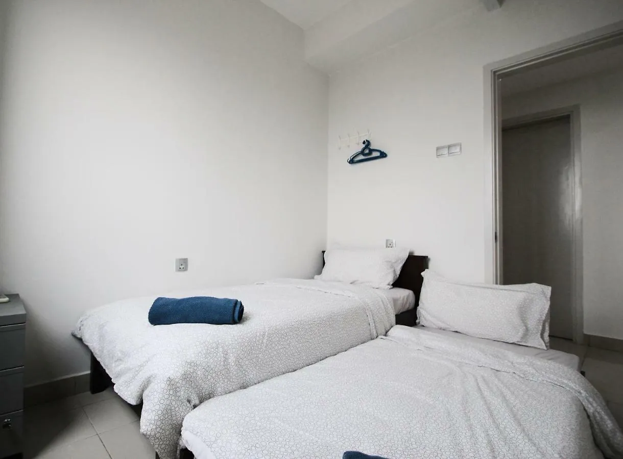 Residence 8 Old Klang Road Куала-Лумпур Апартаменты