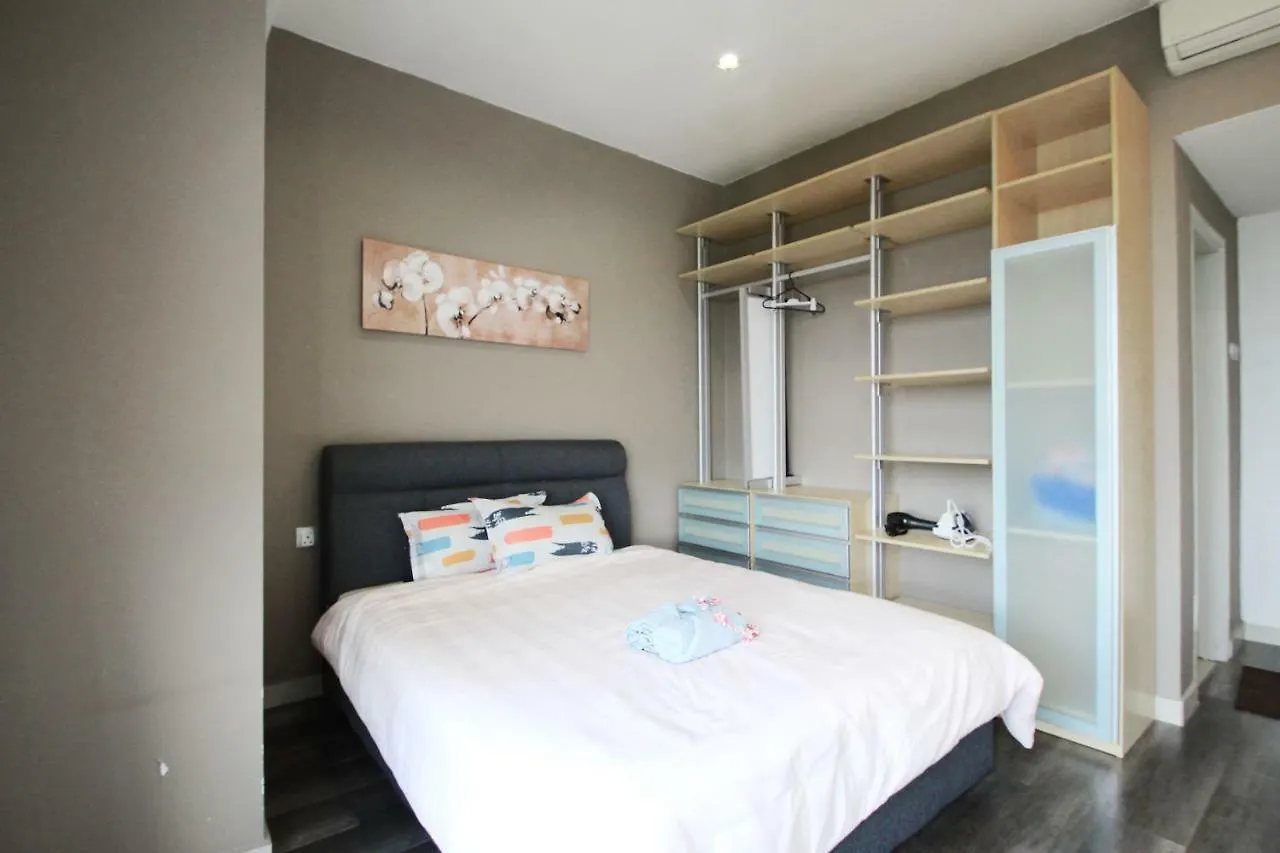 Residence 8 Old Klang Road Куала-Лумпур Апартаменты