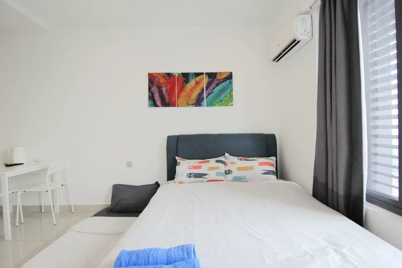 Residence 8 Old Klang Road Kuala Lumpur Apartment